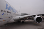 Der Airbus A-380 landete heute zum ersten Mal in Z�rich.
